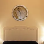 Nel Cuore Di PisaMonolocale In Palazzo Storico.