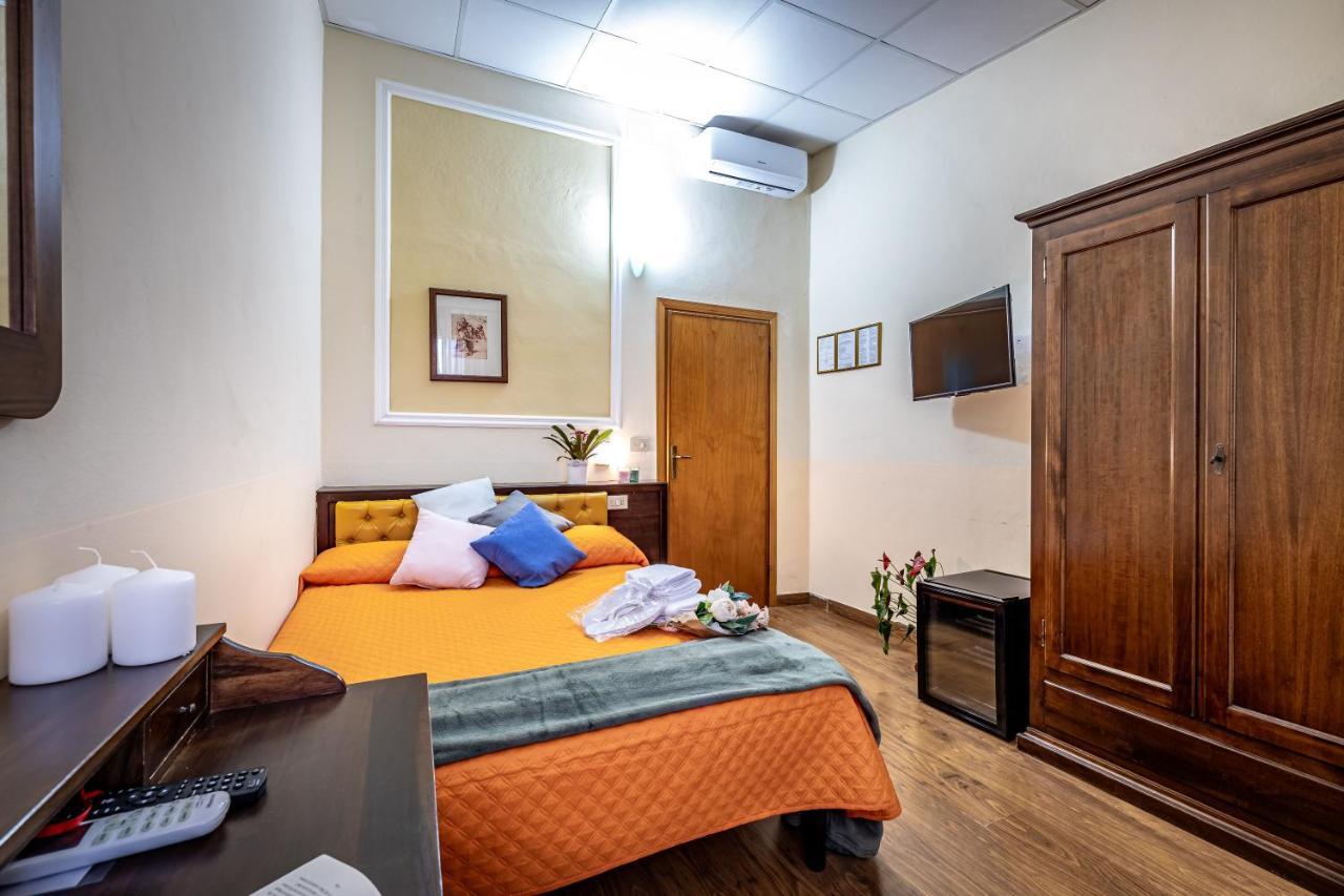 Minerva Hotel 3*