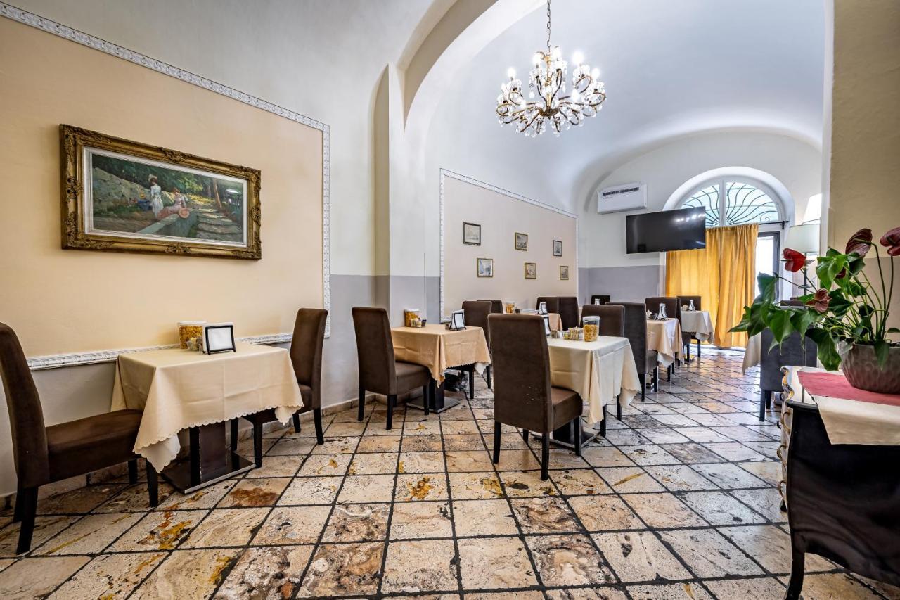 Hotel Minerva Pisa
