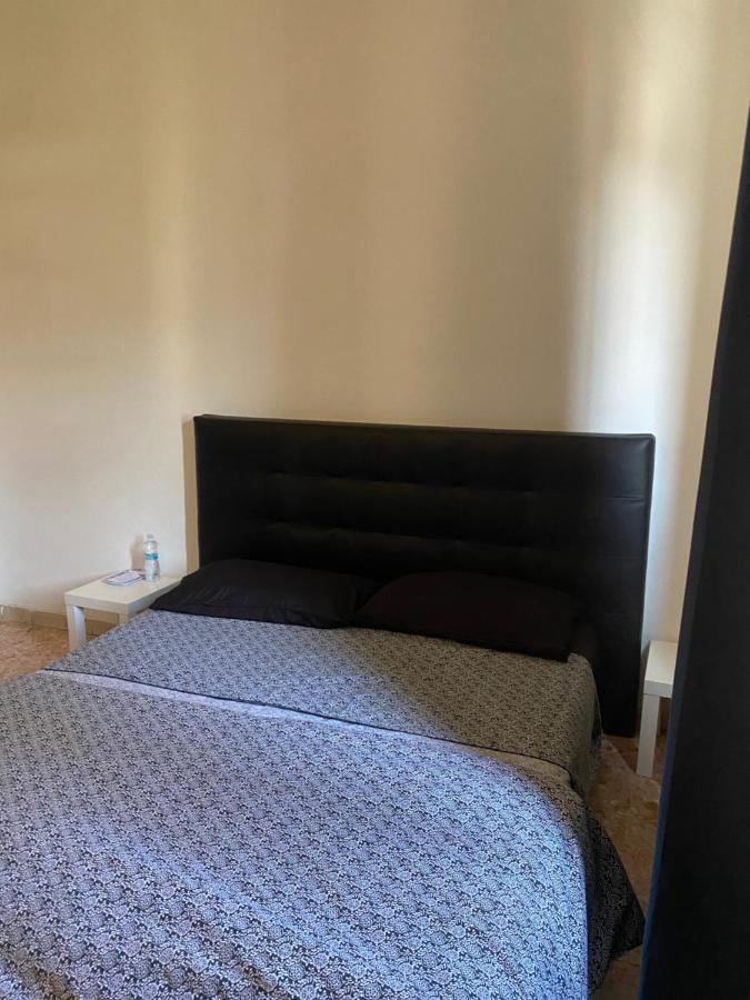 Guest house Live In - 250m Dalla Stazione Centrale Di Pisa