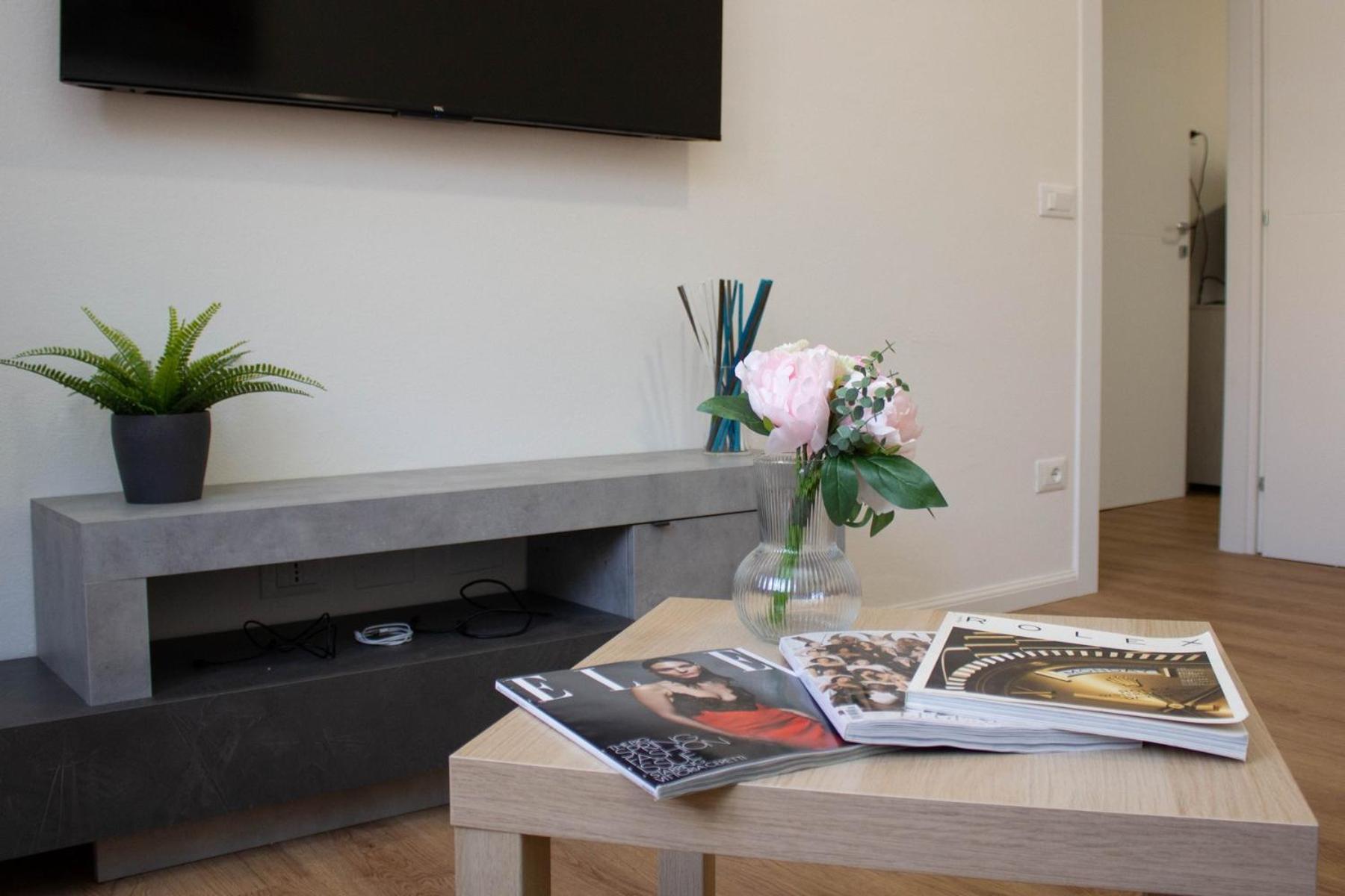The Beautiful River Apartment Pisa