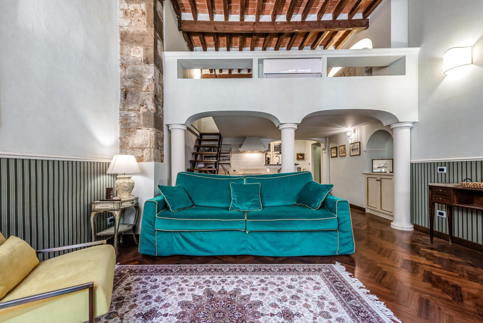 Apartment Hostly-suite Magnifica Al Borgo-central Elegance