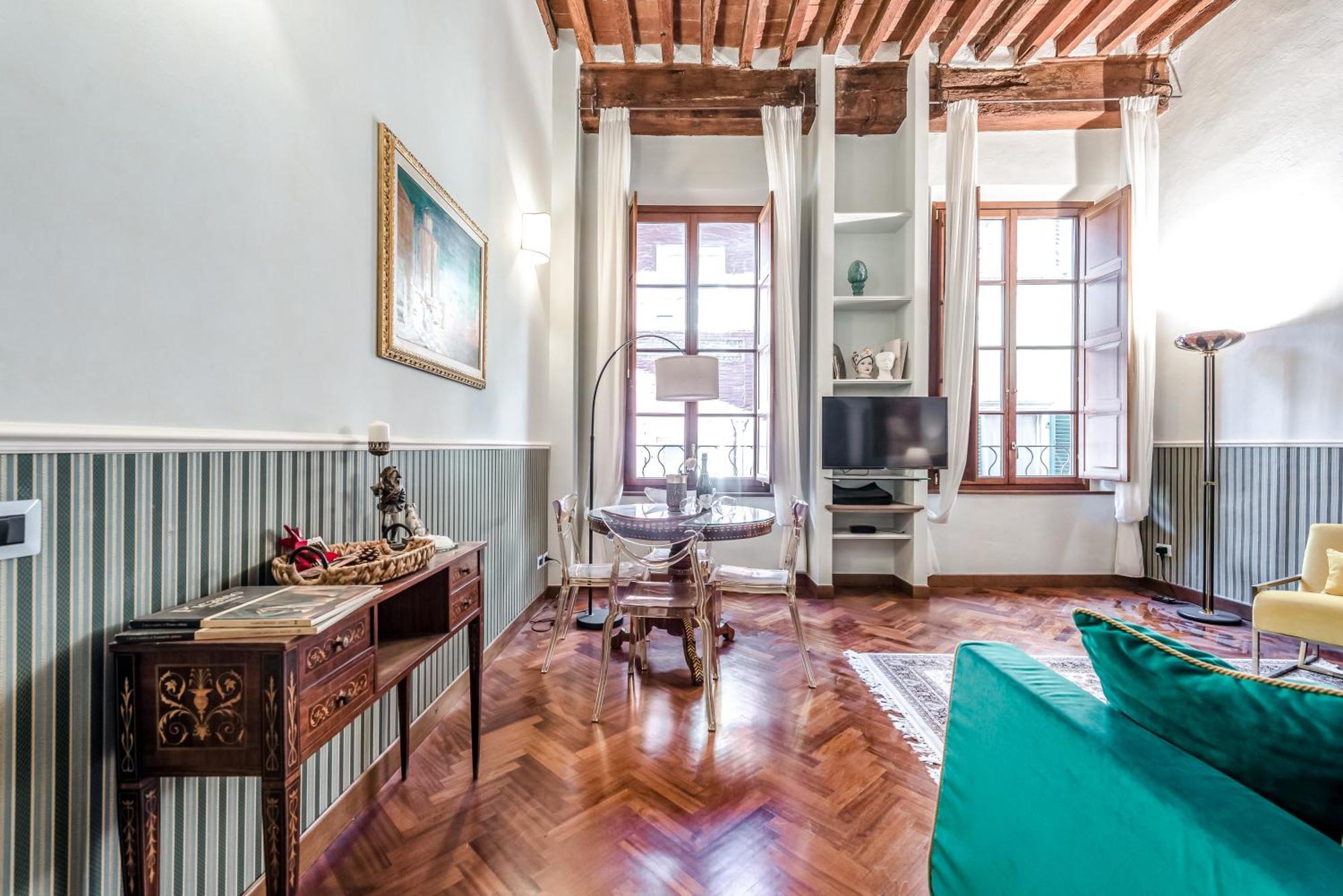 Hostly-suite Magnifica Al Borgo-central Elegance Pisa