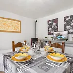 Oratoio Duplex Apartment With Parking