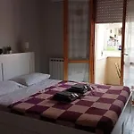 Casa Amuni\' Monolocale A Pisa Free Parking Wifi