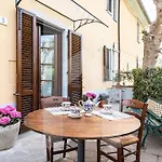Homiday - Tuscany House - Parcheggio E Giardino Privato