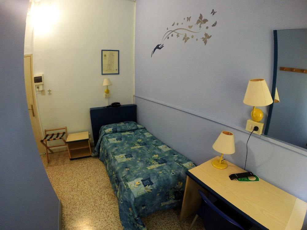 La Torre Hotel 3*