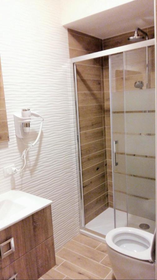 Pisa City Lodge *