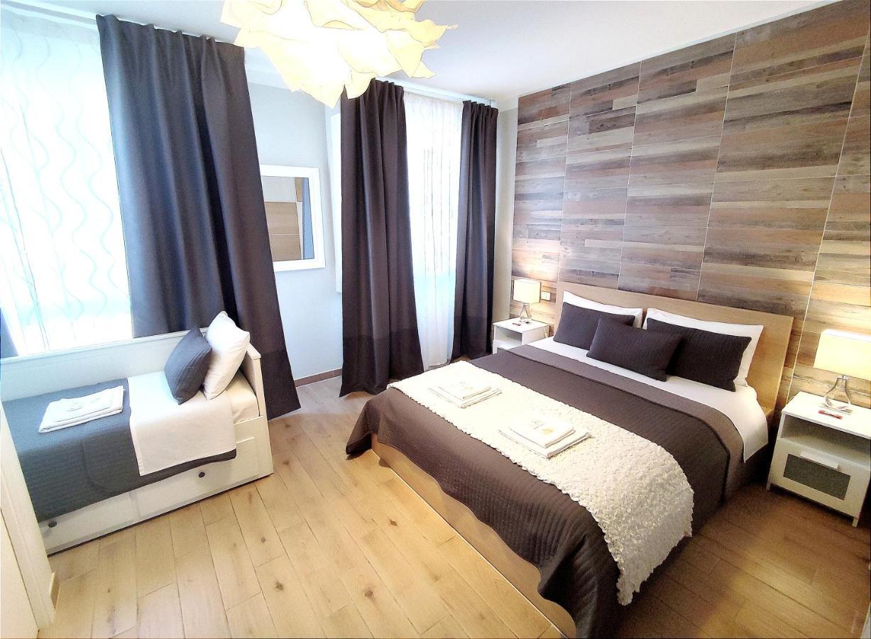 Pisa City Lodge