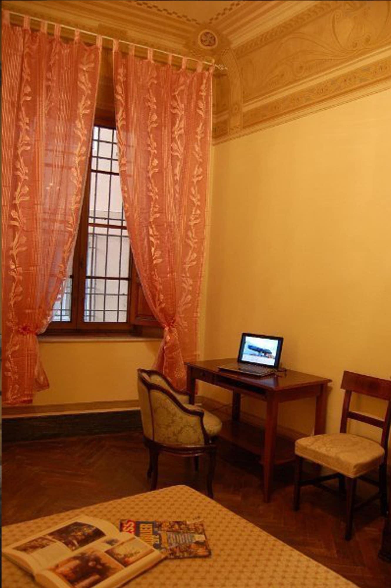 Antica Piazza Dei Miracoli Bed & Breakfast 3*