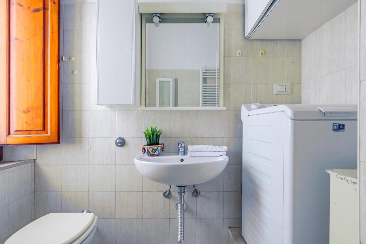 Apartment Airport Comfy - Private Parking *