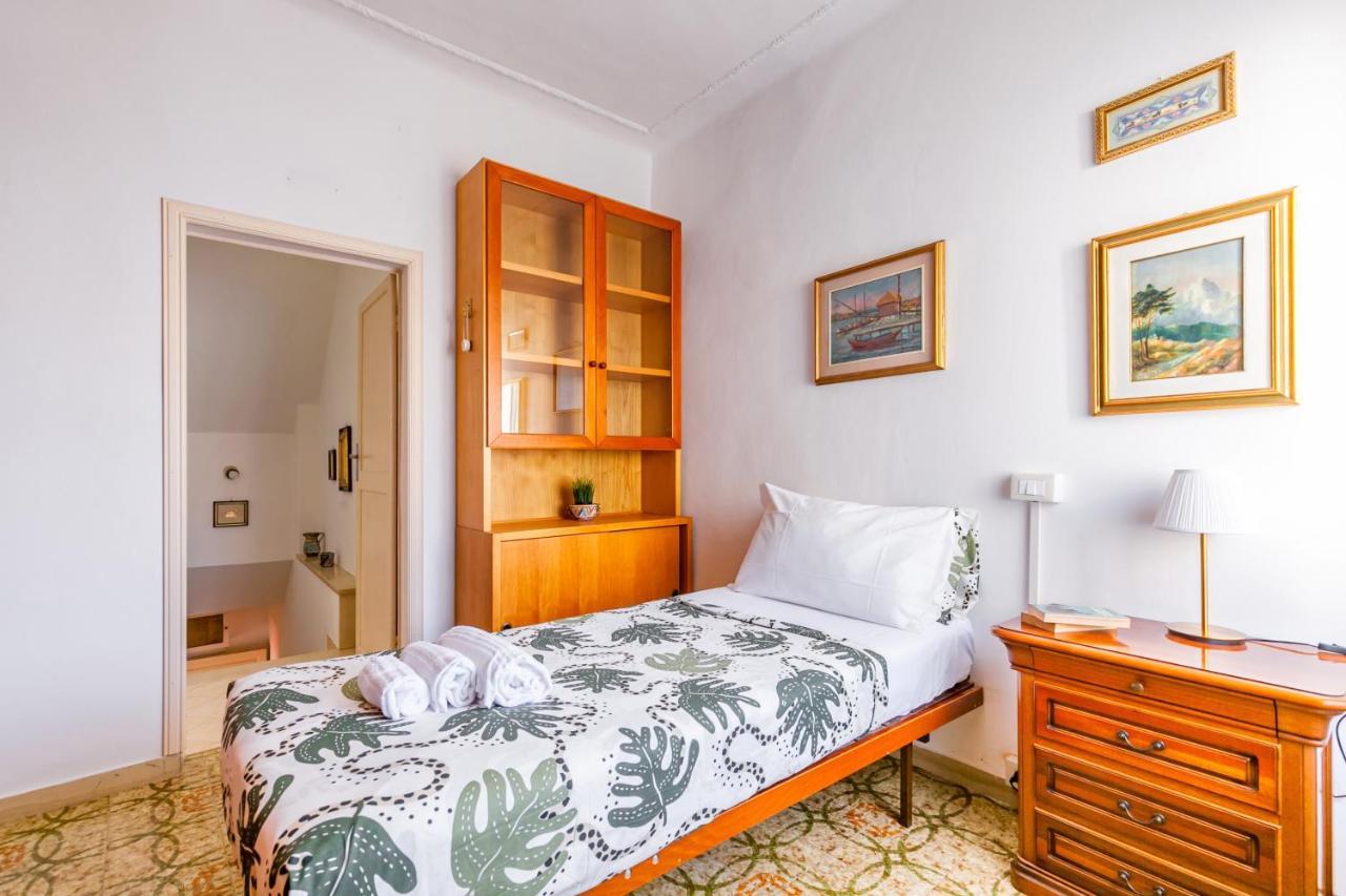 Apartment Airport Comfy - Private Parking *