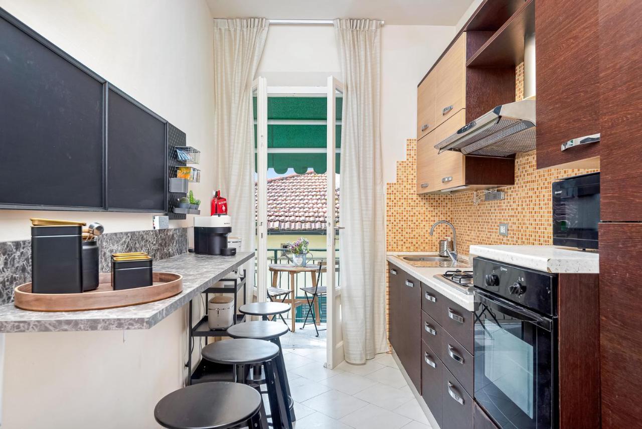 Art Deco' - Sleepwithme - Free Parking - Free Breakfast - Very Friendly Staff Pisa