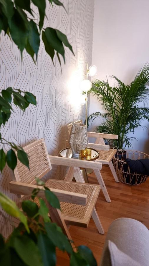 Art Deco' - Sleepwithme - Free Parking - Free Breakfast - Very Friendly Staff * Pisa