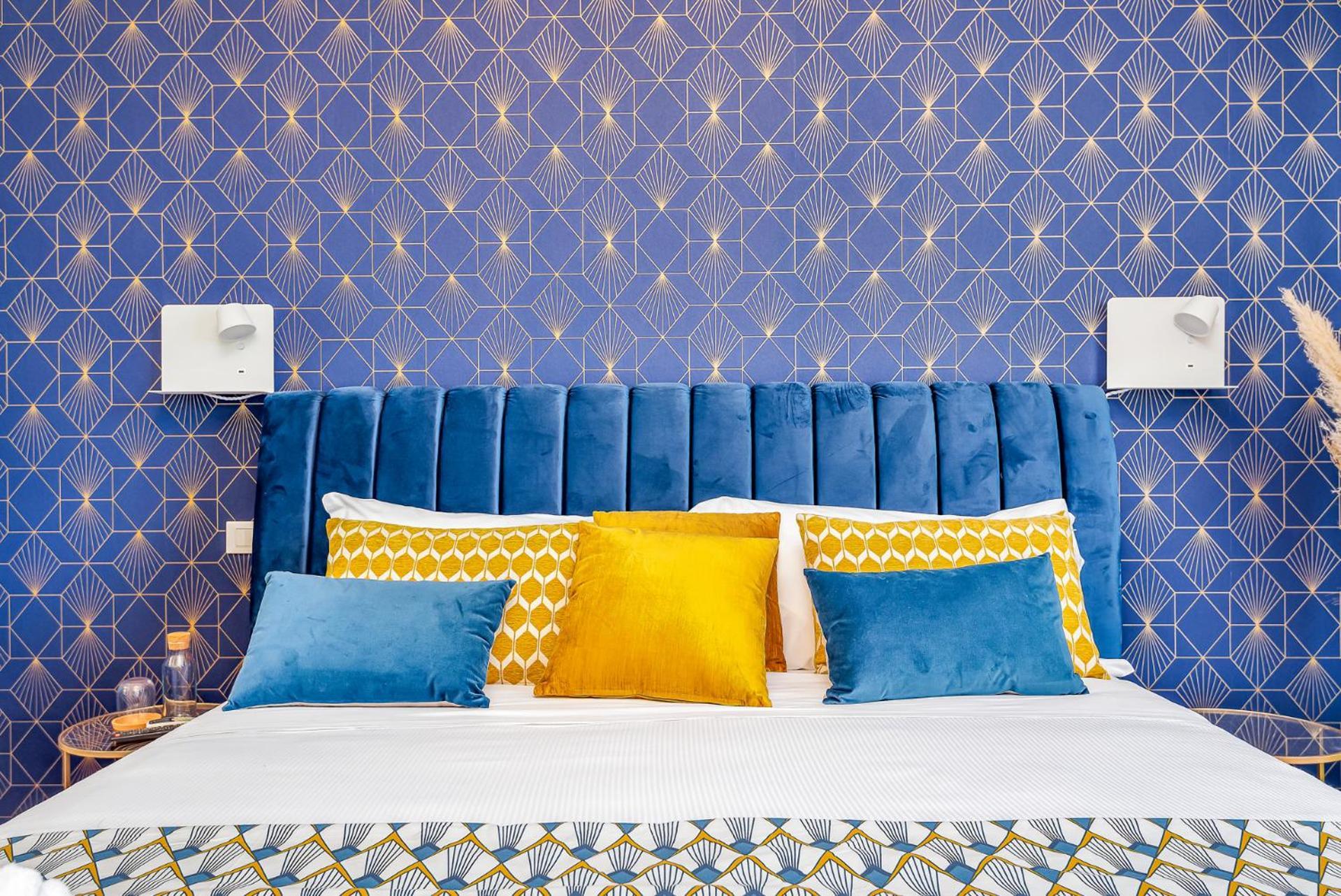 Art Deco' - Sleepwithme - Free Parking - Free Breakfast - Very Friendly Staff Apartment Pisa