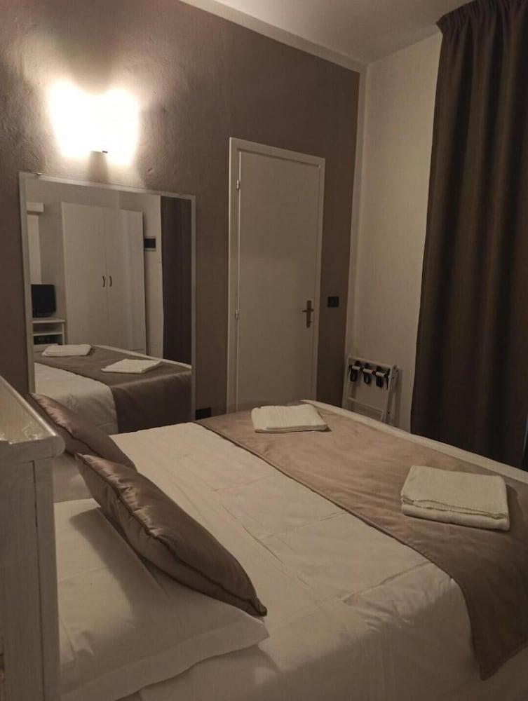 Leonardo Hotel 3*