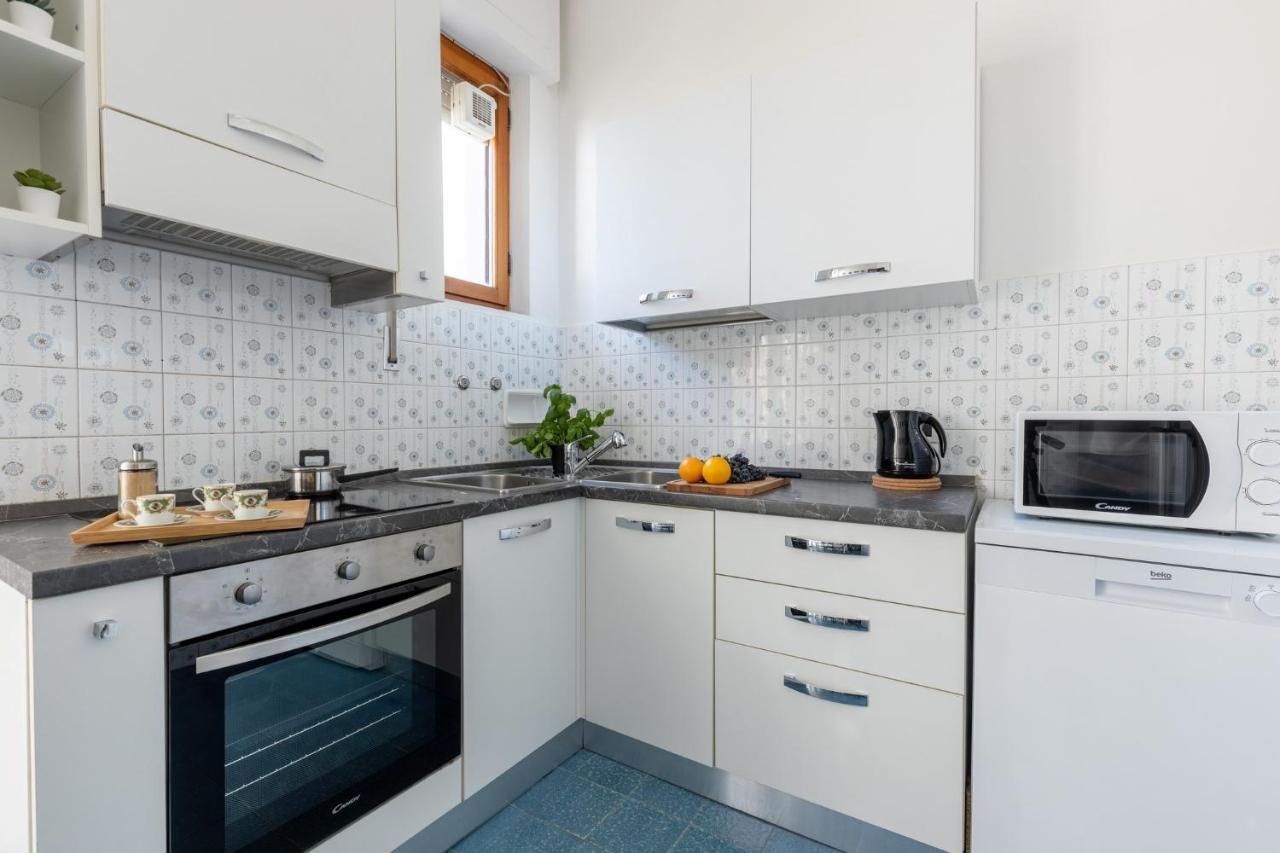 Quiet And Bright Flats With Balcony * Pisa