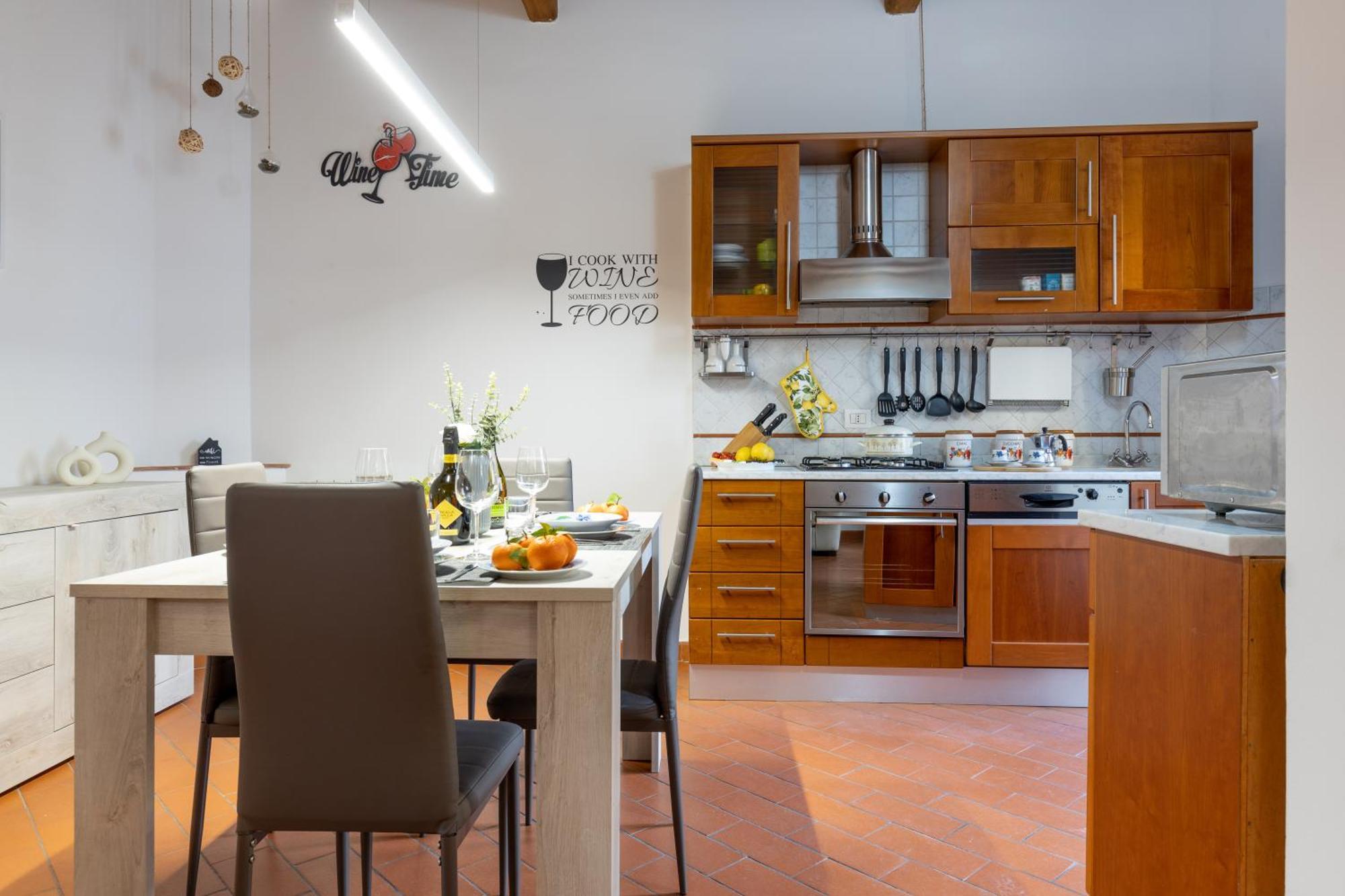 Apartment Piazza Artigiani Lovely Pisa