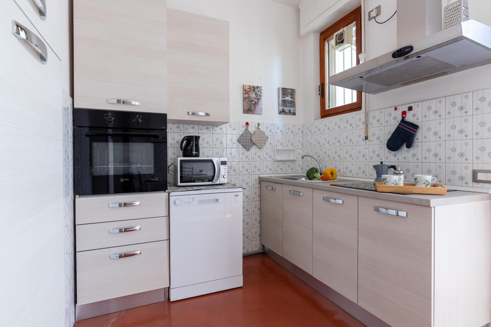 Quiet And Bright Flats With Balcony Apartment *