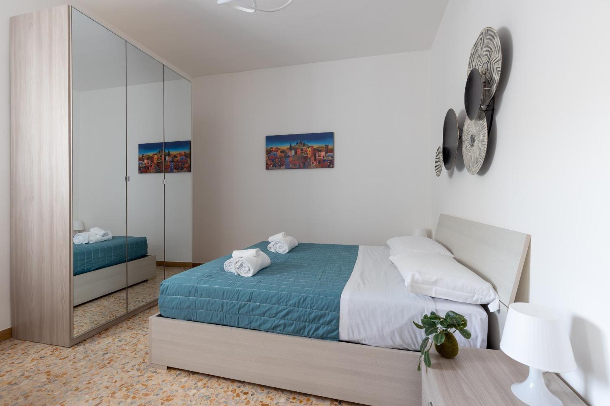 Apartment Quiet And Bright Flats With Balcony Pisa