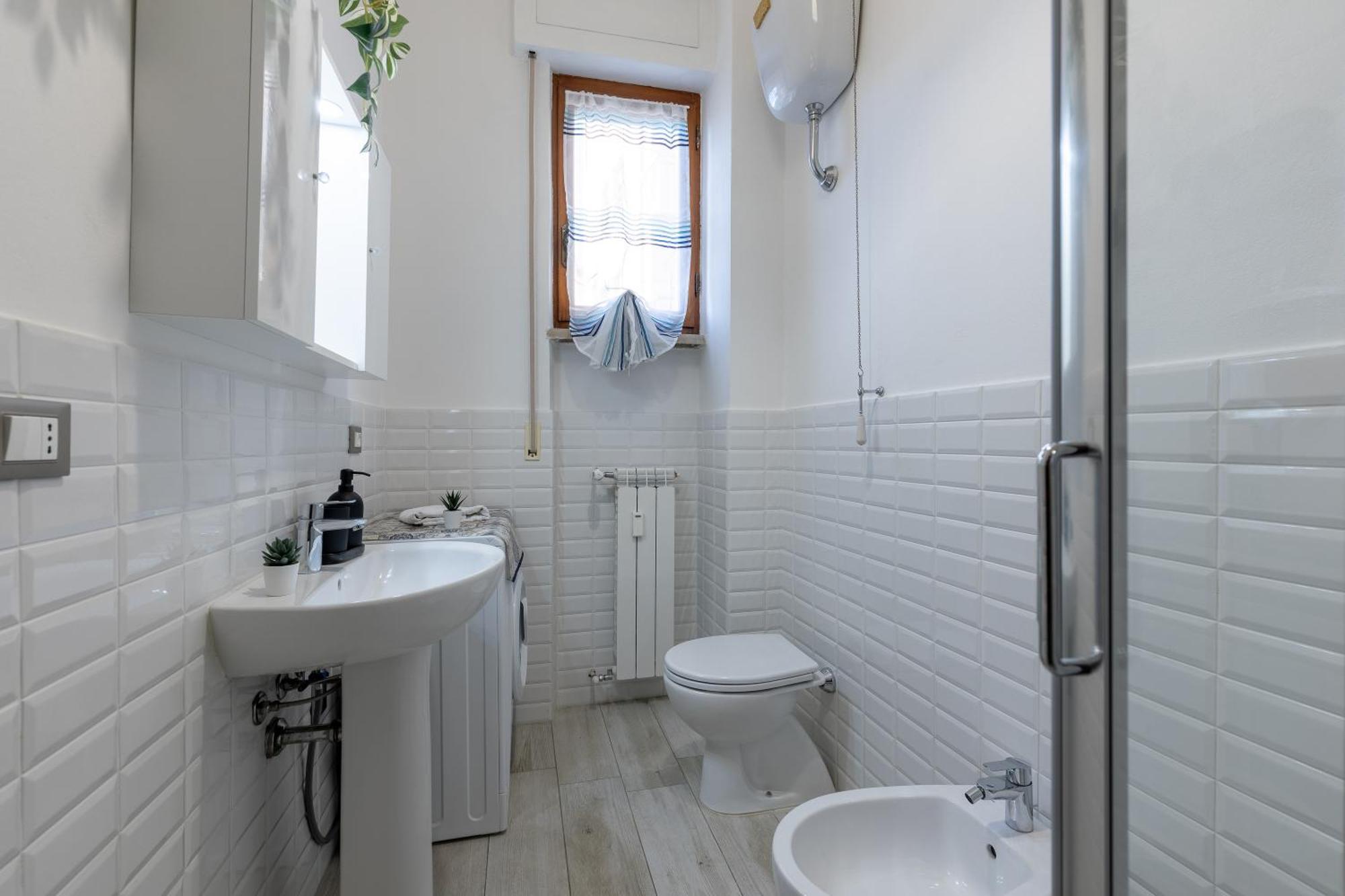 Quiet And Bright Flats With Balcony * Pisa