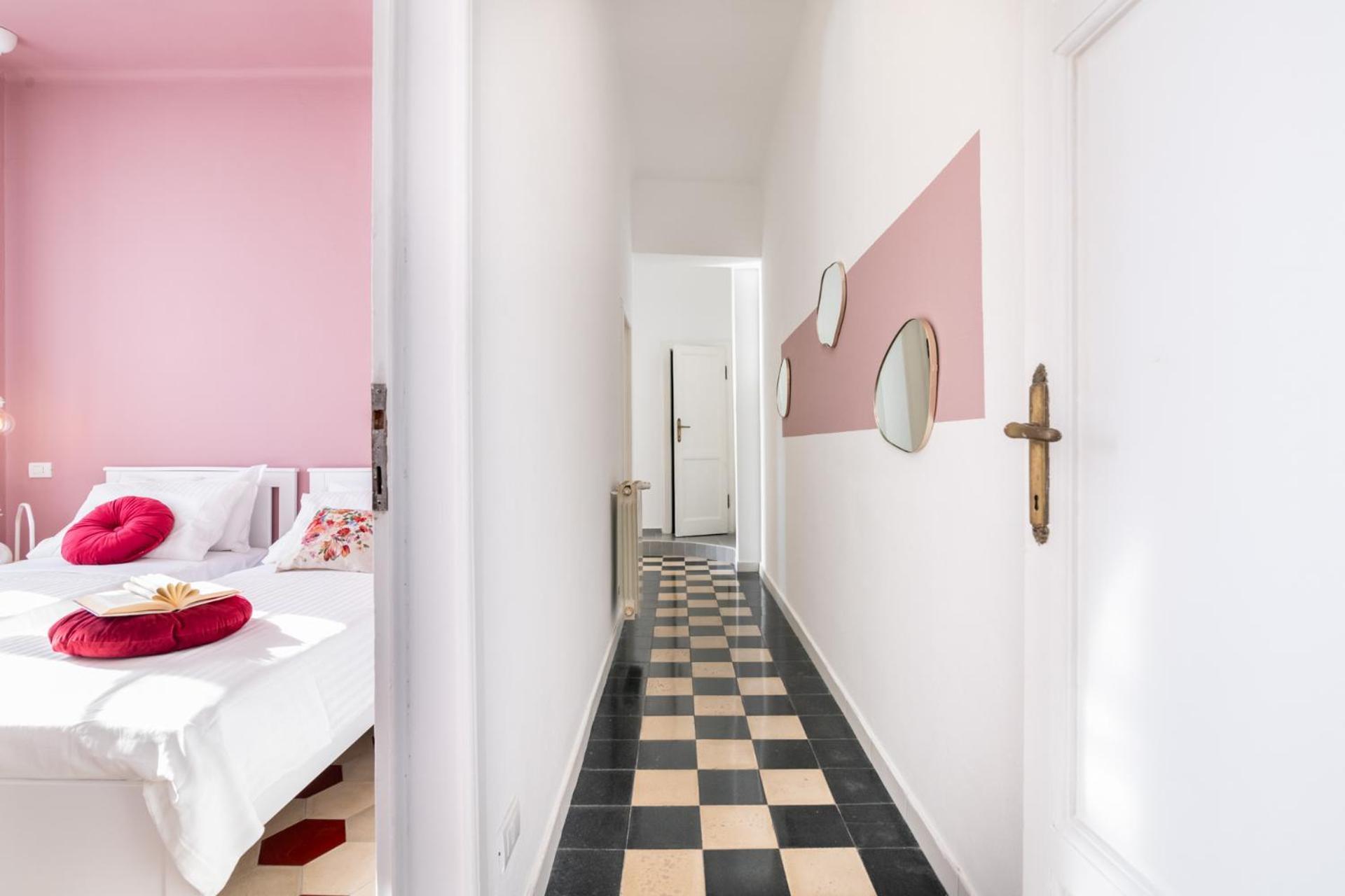 Elegantia In By Pleiades Apartment