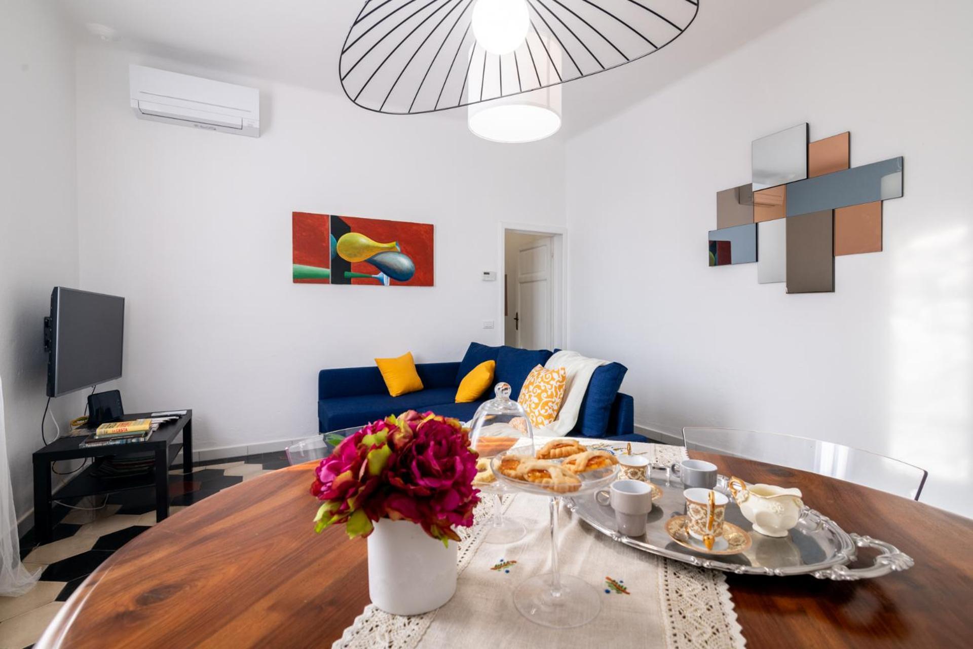 Apartment Elegantia In By Pleiades *