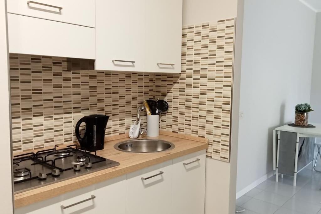 Casa Amuni' Monolocale A Free Parking Wifi Appartement