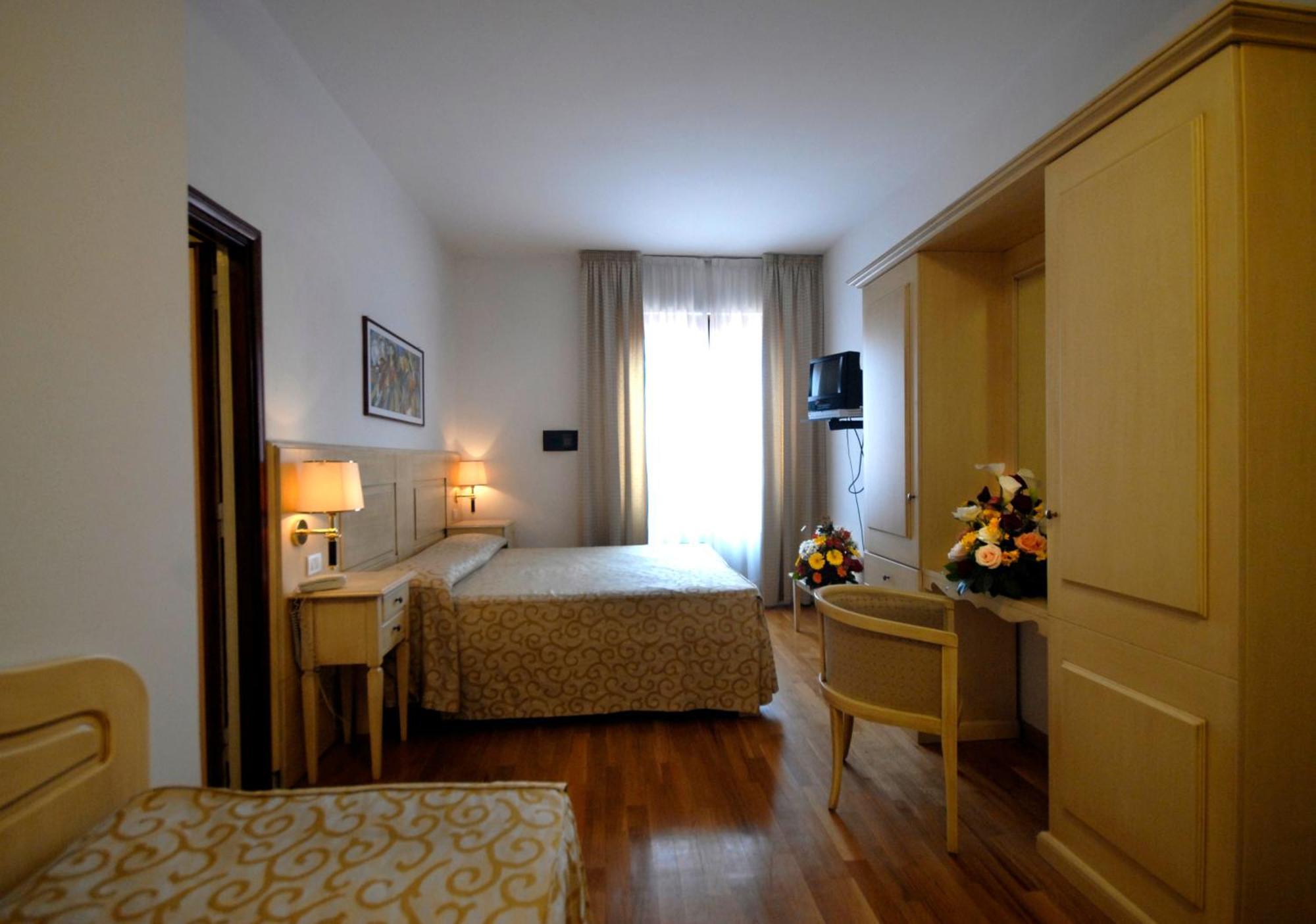 Hotel Grand Duomo Pisa