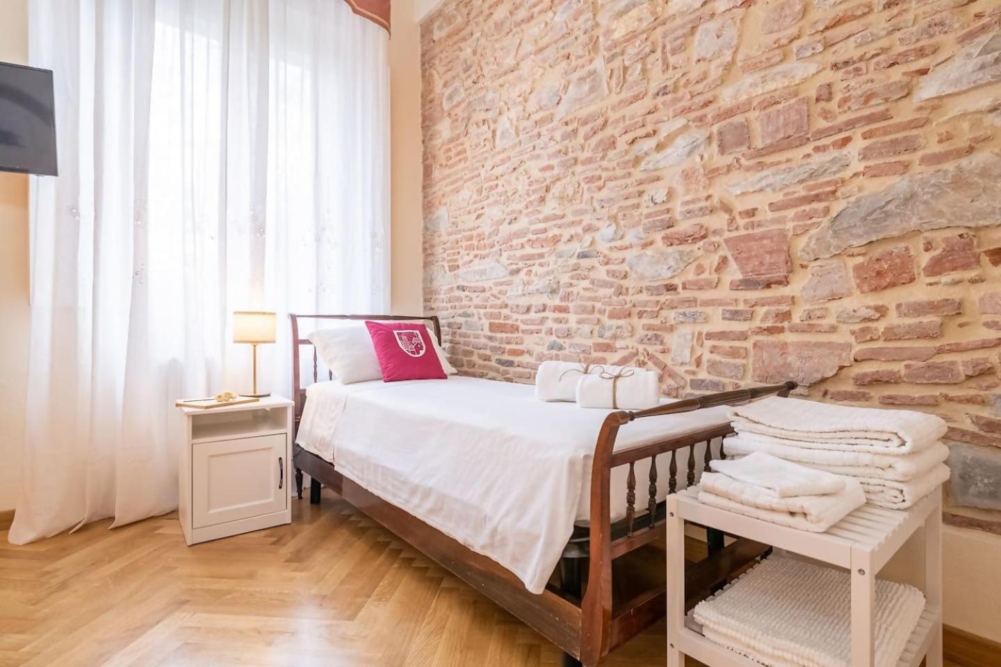 Lh Casa Dora Gasthof *