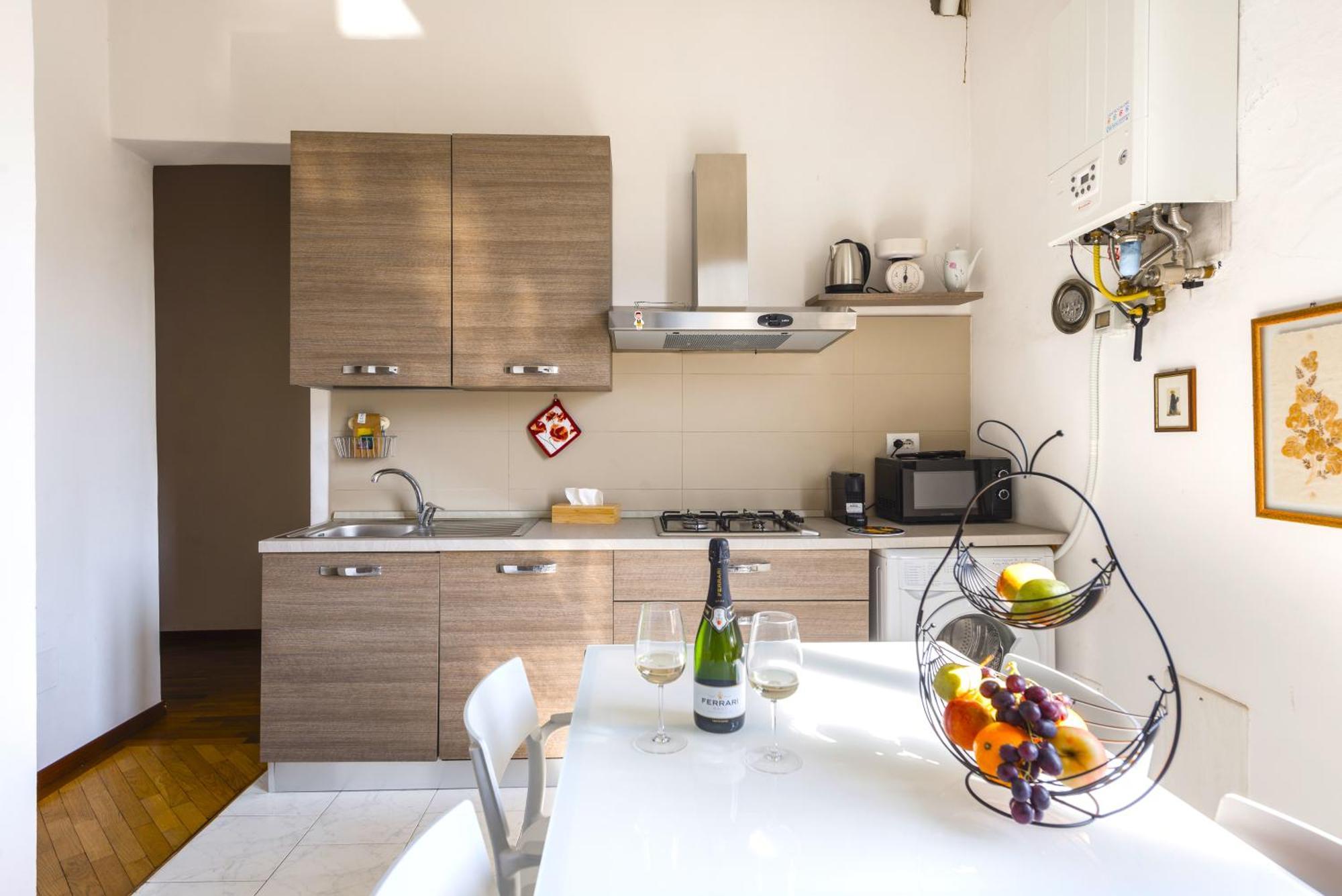 Hostly-suite Le Maioliche-near The Tower Pisa