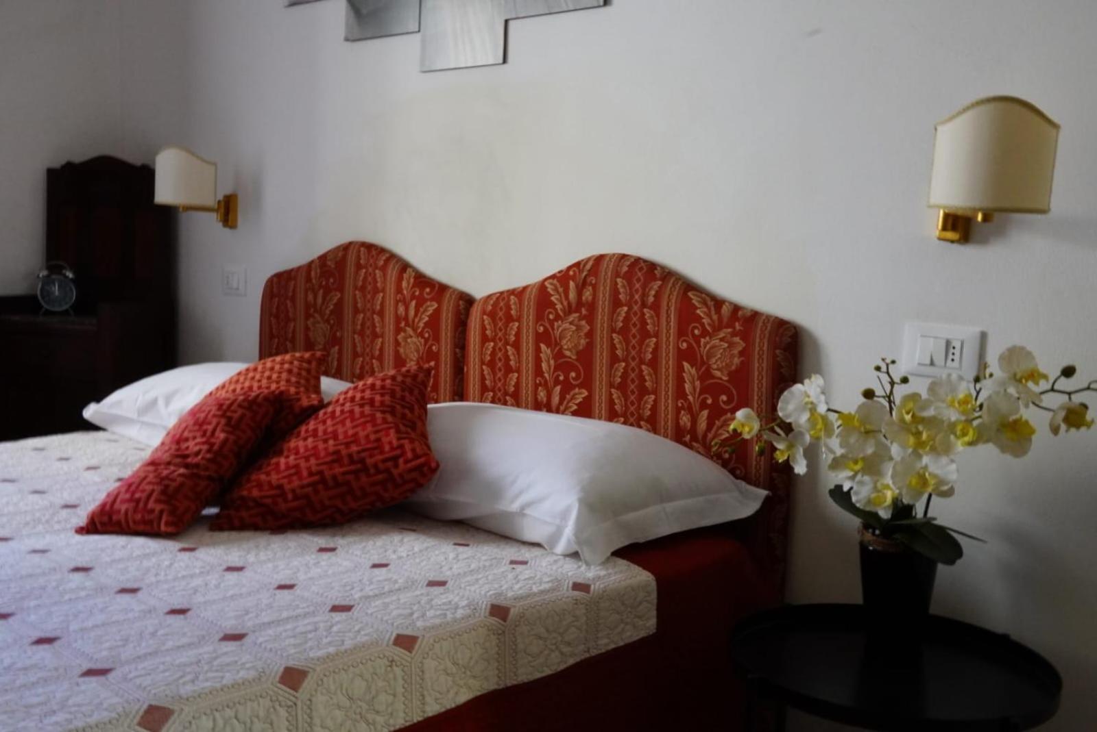 Bed & Breakfast Myosotis Pisa