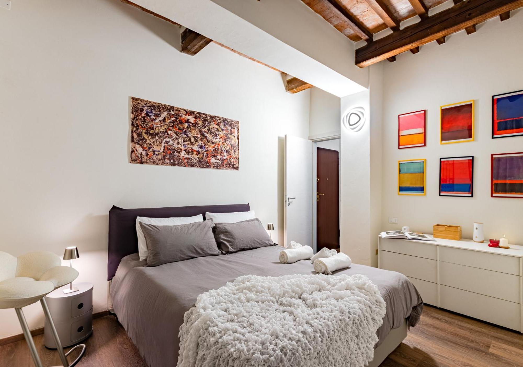 900mt Dalla Torre Di - Cortile, Wifi E Netflix * Pisa