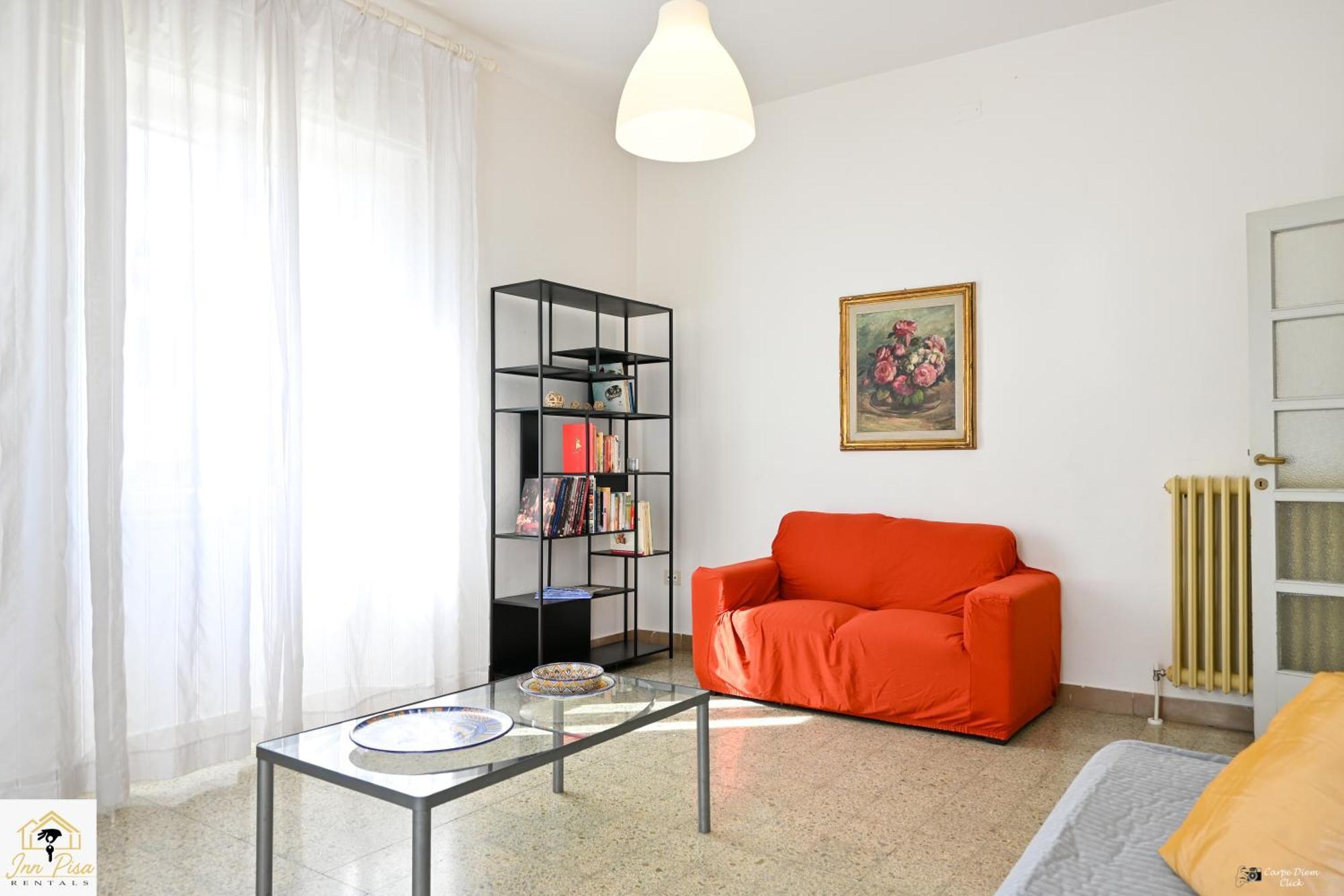 Apartment 2 - Sunny Corner Flat