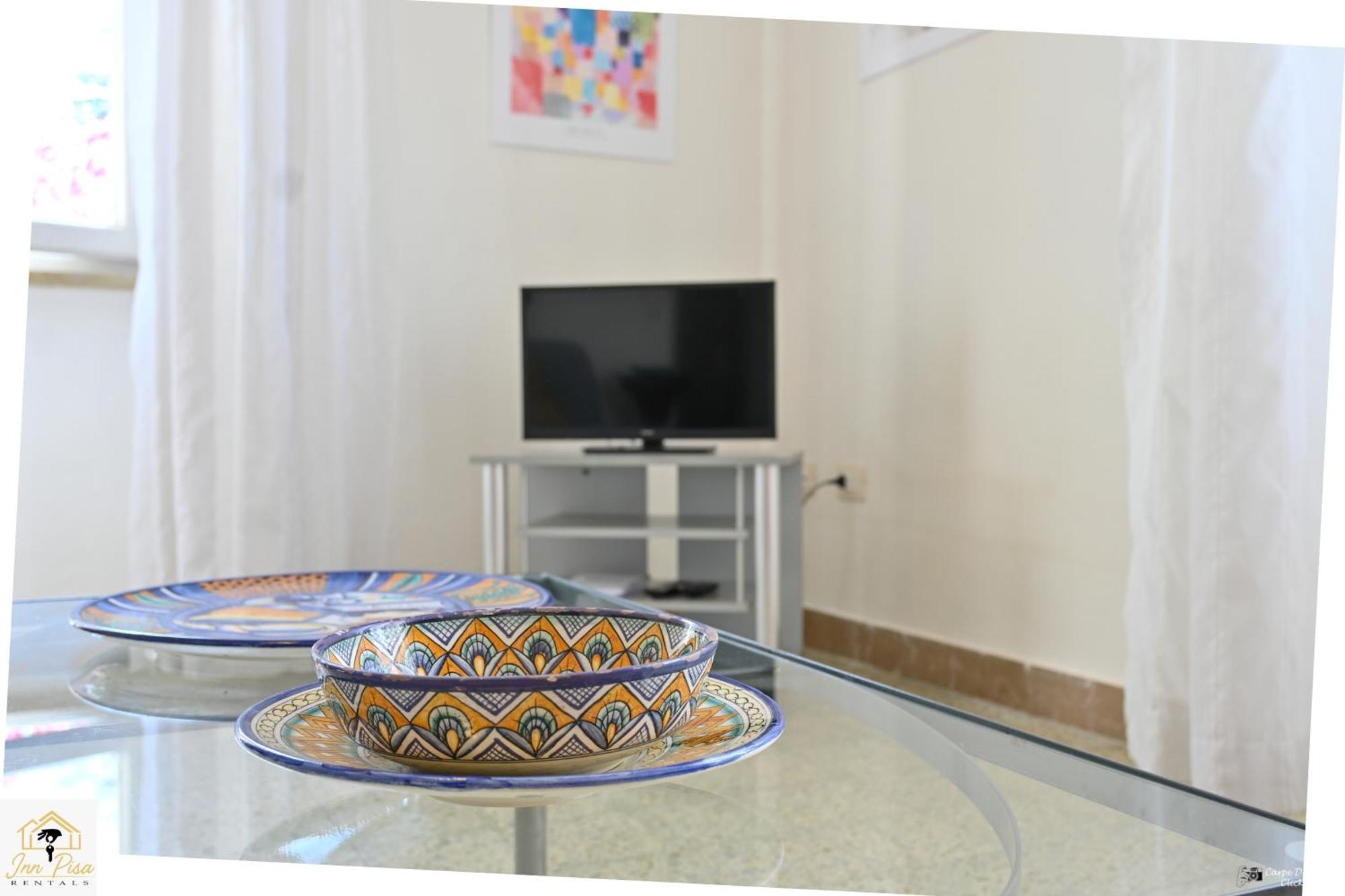 2 - Sunny Corner Flat * Pisa