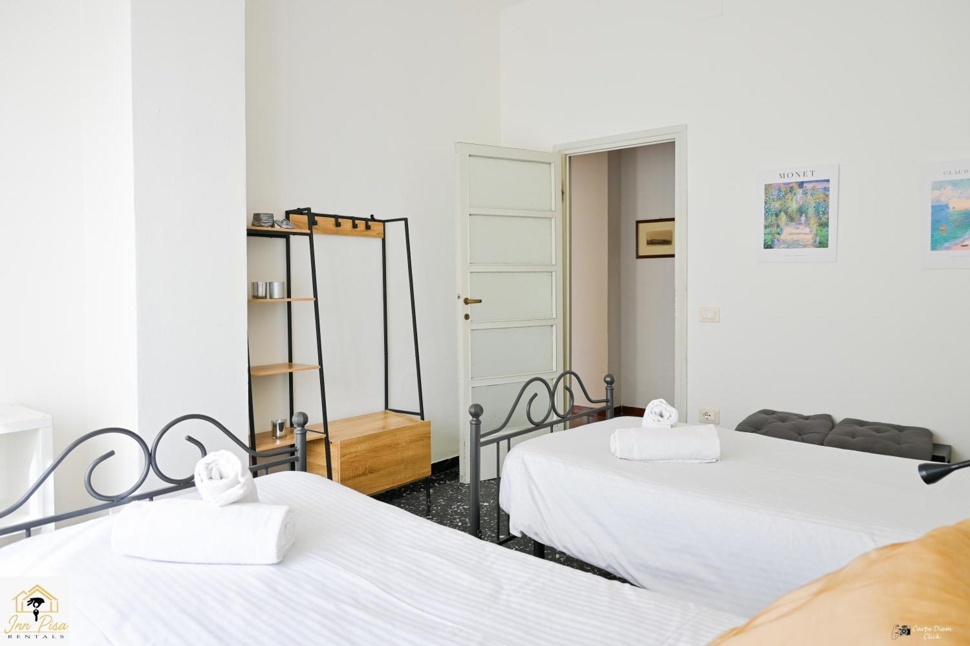 2 - Sunny Corner Flat Pisa