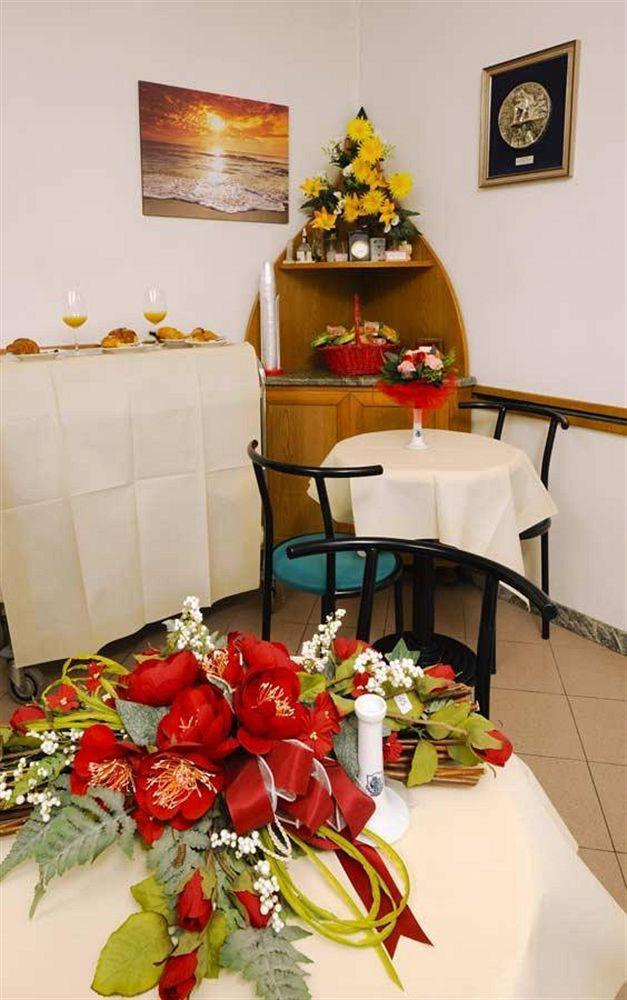 Khách sạn Amalfitana 2*