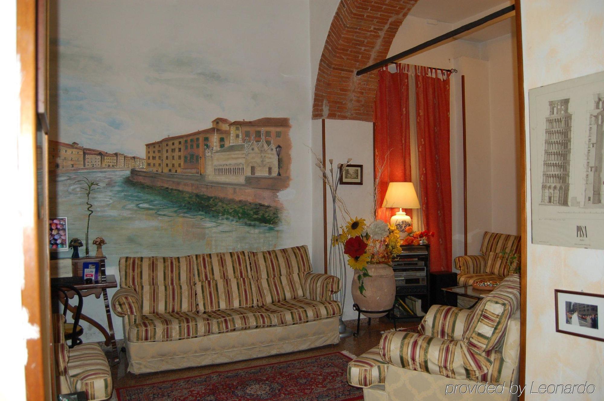 Hotel Leonardo