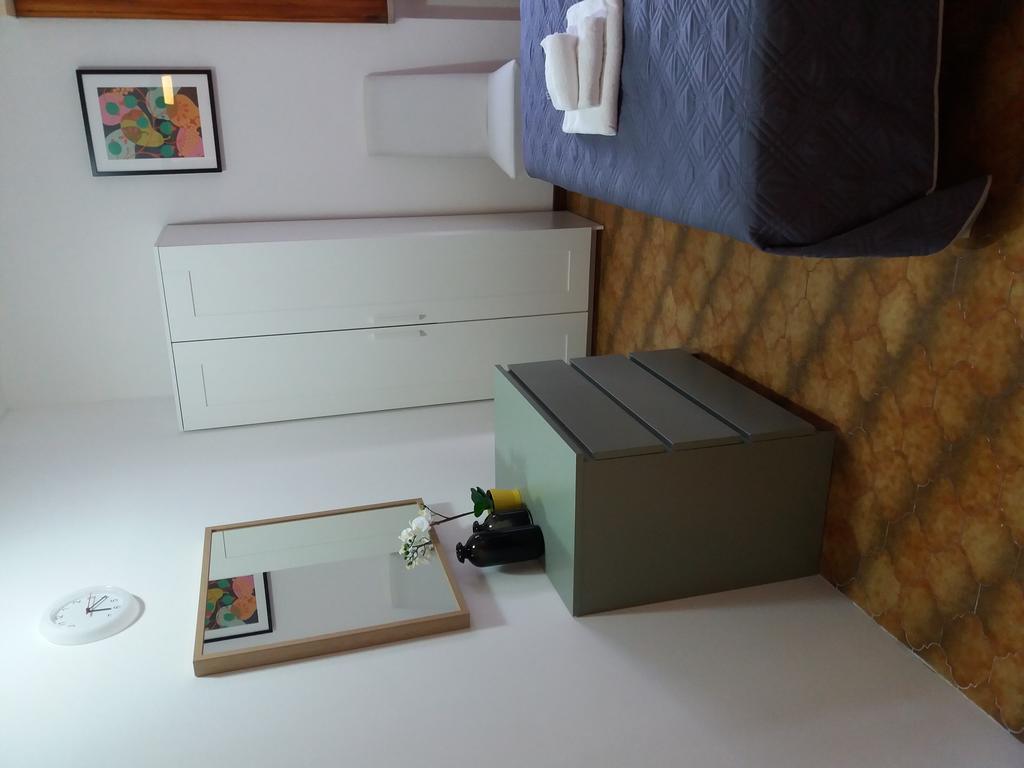 Royal Rooms Guest house *
