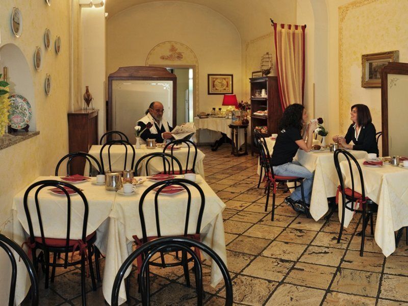 Hotel Minerva 3*