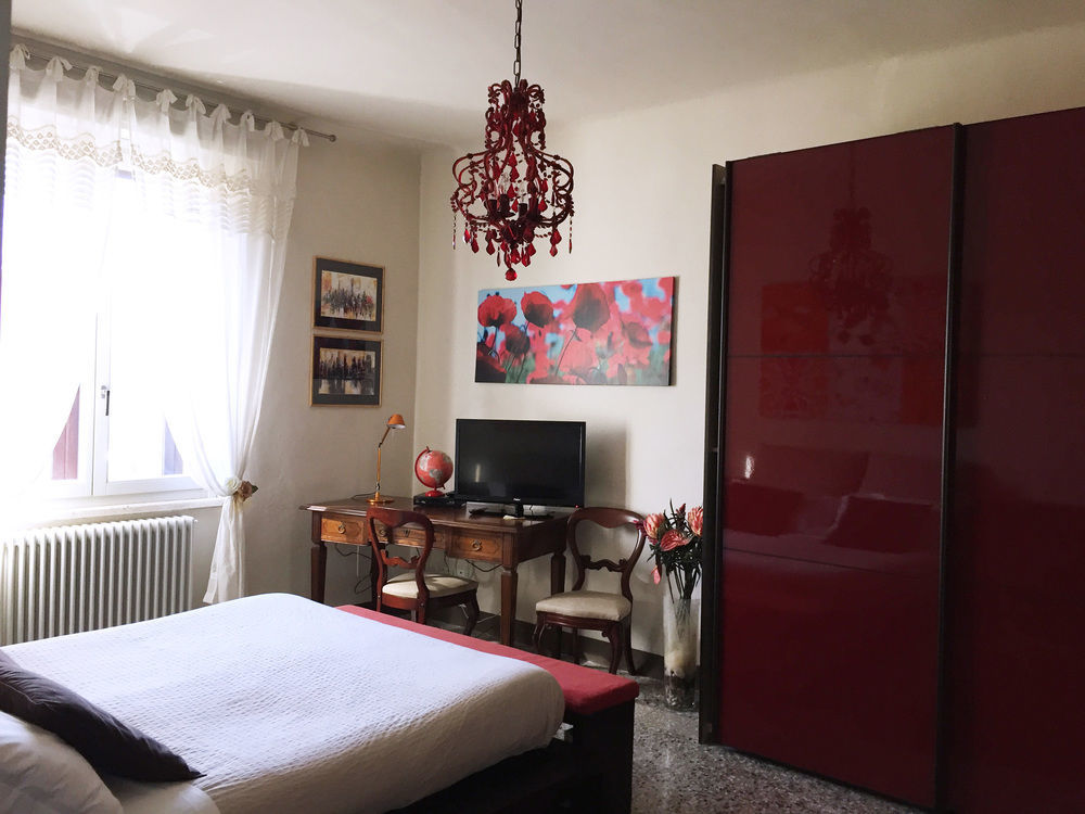 Acomodação com café da manhã  B&B Guerrazzi Pisa