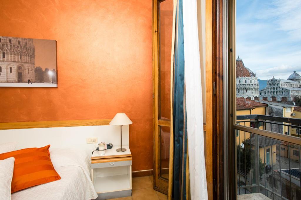 Khách sạn Roma