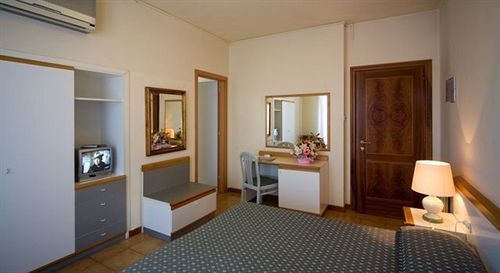 Roma 3* Pisa