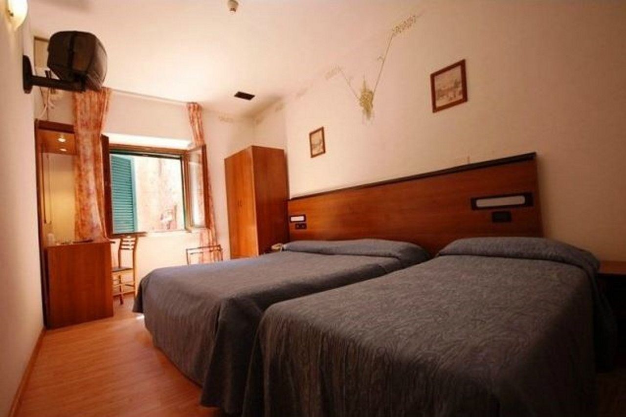 Leonardo Hotel Pisa