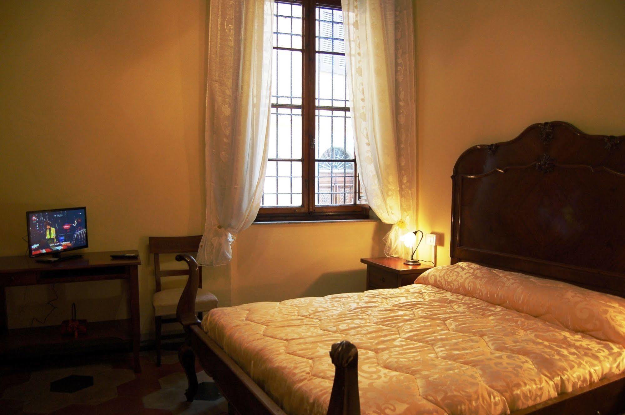 Bed & Breakfast Antica Piazza Dei Miracoli