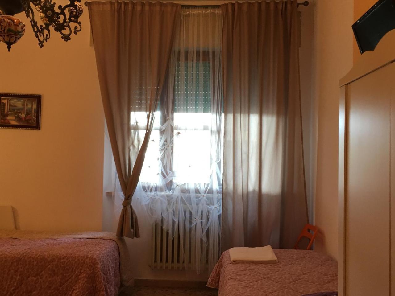 A Casa Doina Airport 3* Pisa