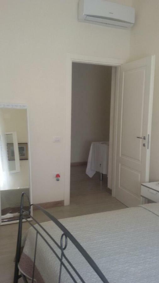 Aeroporto/stazione Guest house Pisa