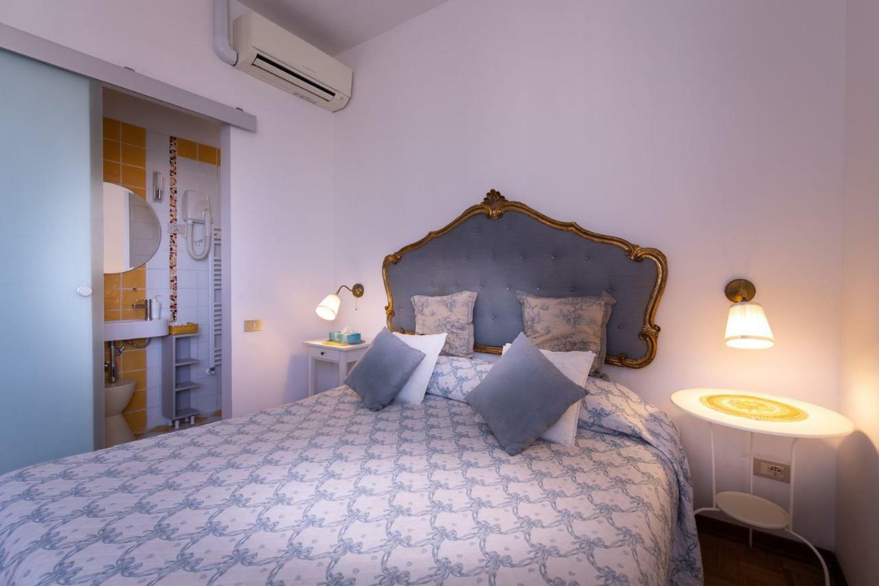 Dei Cavalieri Bed & Breakfast *