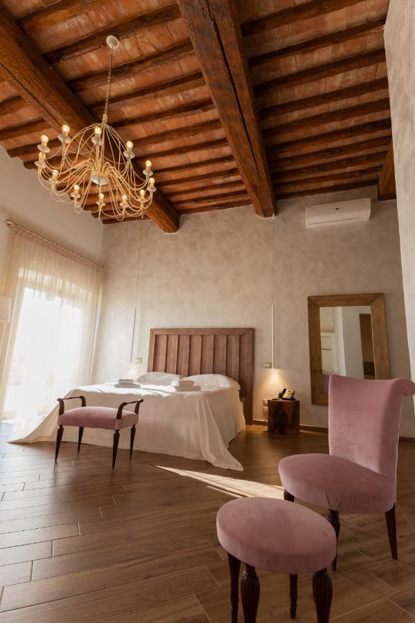 Ở trang trại Fattoria L'olmetto *