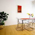Innpisarentals - Keith Haring\'S House